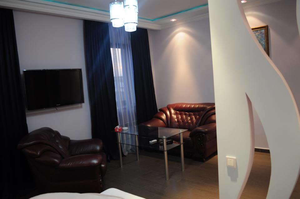 Hotel Apollon Ереван Экстерьер фото